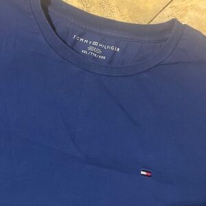 Tommy Hilfiger Men's Classic Navy Tee